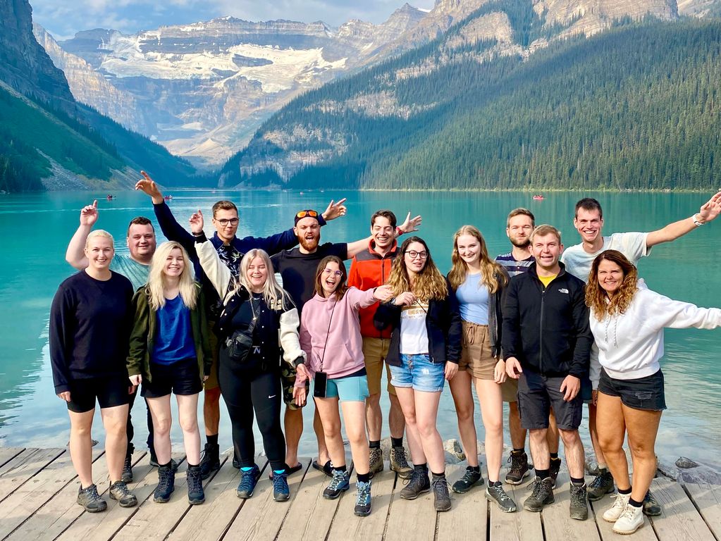 banff-national-park-lake-louise-canada-2022-6