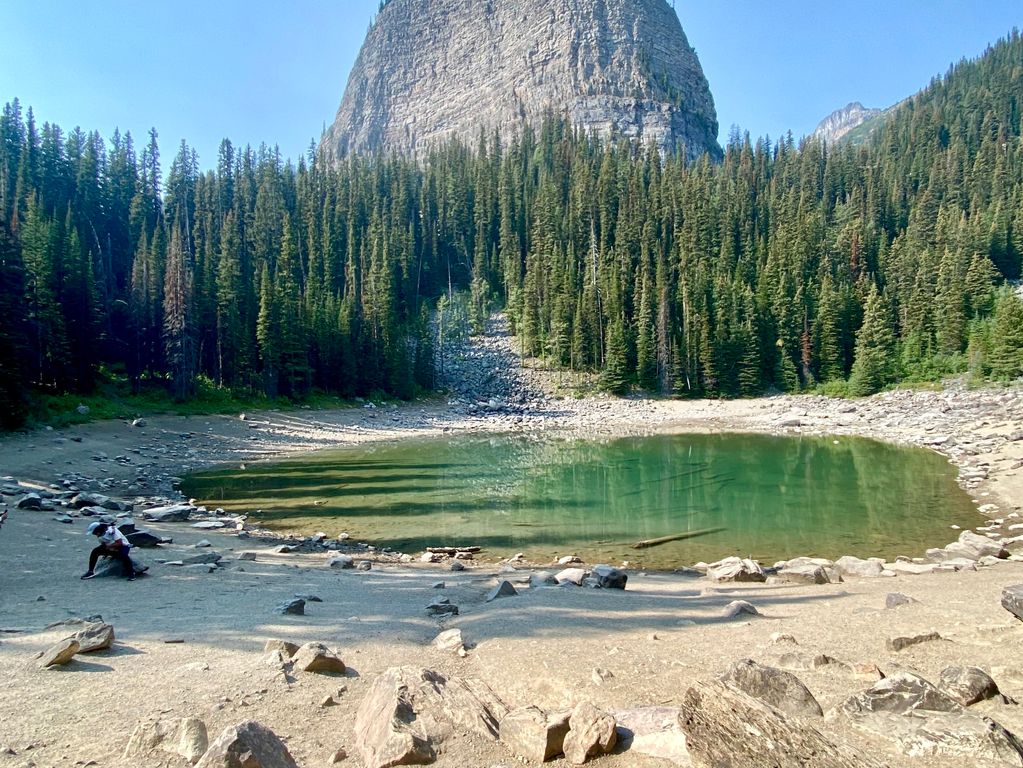 banff-national-park-mirror-lake-canada-2022-1verticaal