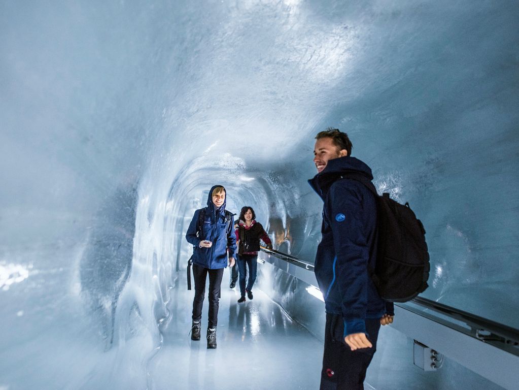 Jungfraujoch ijspaleis (optioneel)