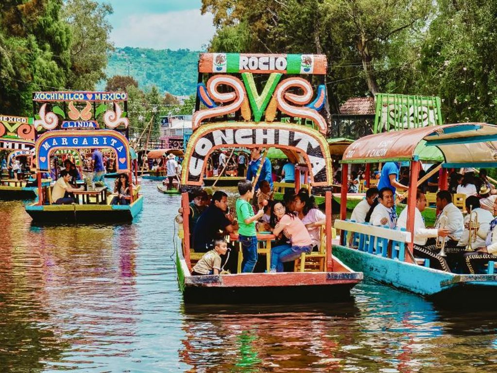 Mexico stad Trajinera boot