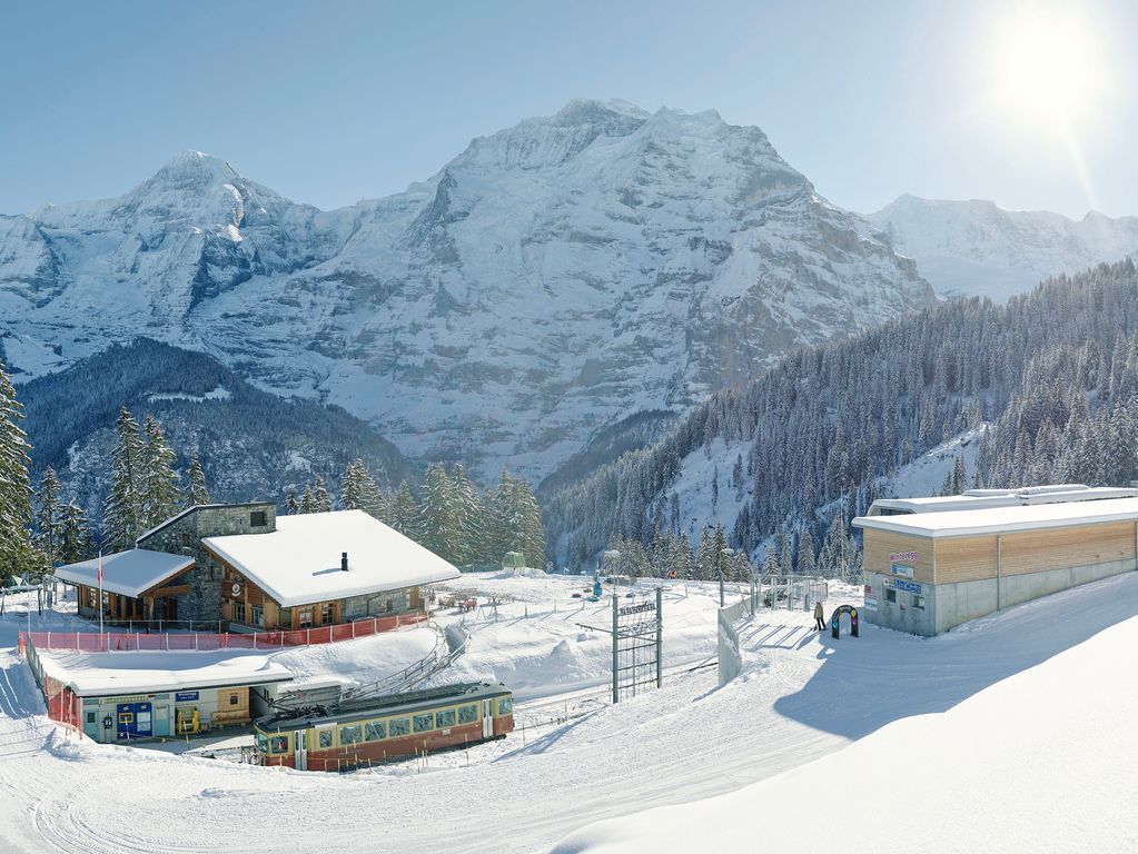 Mürren Schilthorn bergbaan restaurant