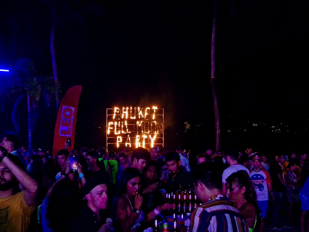 Thailand   Phuket full moon party