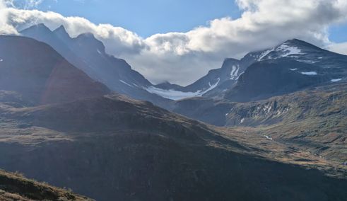noordkaap_berg_landschap_uitzicht_noorse_bergen_026