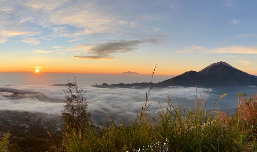 Must do: Hiken op de Batur vulkaan tijdens de Bali groepsreis