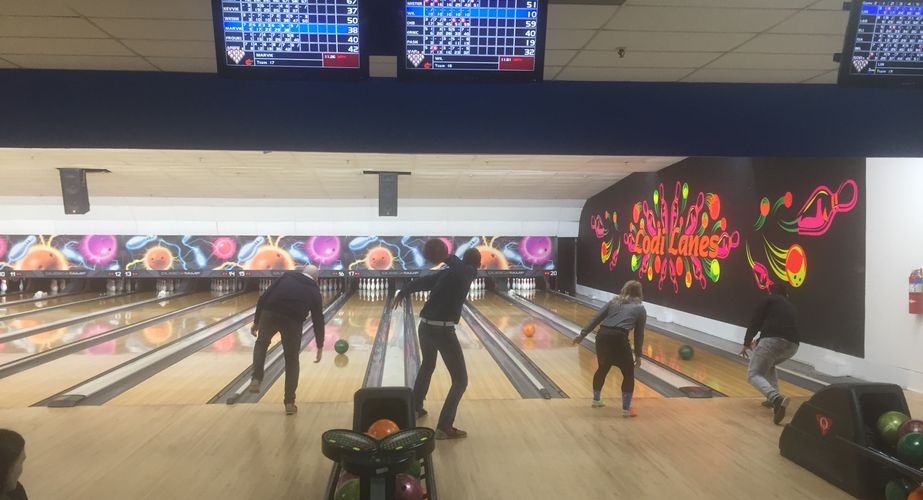 Bowlen met de groep Bowlen met de groep