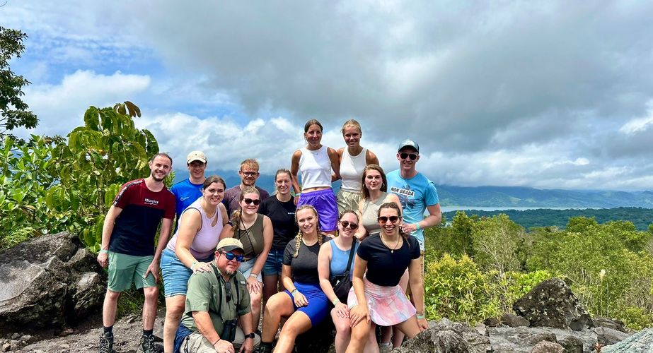 Costa Rica groepsfoto gidsbeelden