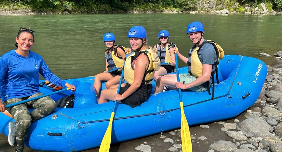 Costa rica gidsbeelden raften3