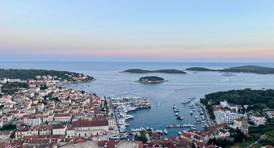 Hvar Hvar