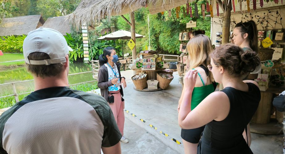 elephant poo poo paper thailand gids feb 2024 3 elephant poo poo paper thailand gids feb 2024 3