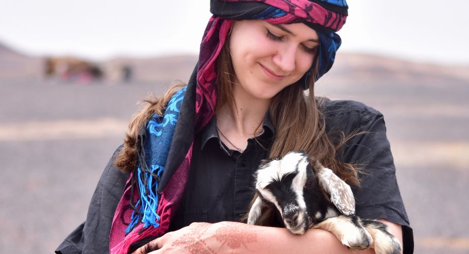 geiten knuffelen marokko winter groepsreis mei 2022 24