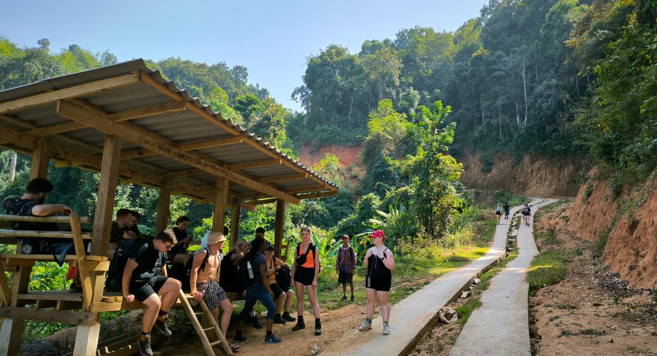 jungle trekking thailand gids feb 2024 8 jungle trekking thailand gids feb 2024 8