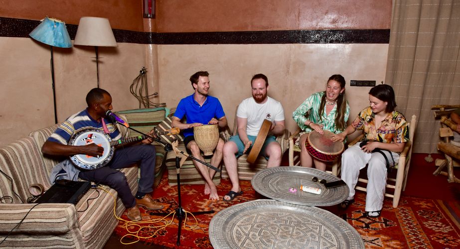 muziek dansvoorstelling marokko winter groepsreis mei 2022 1