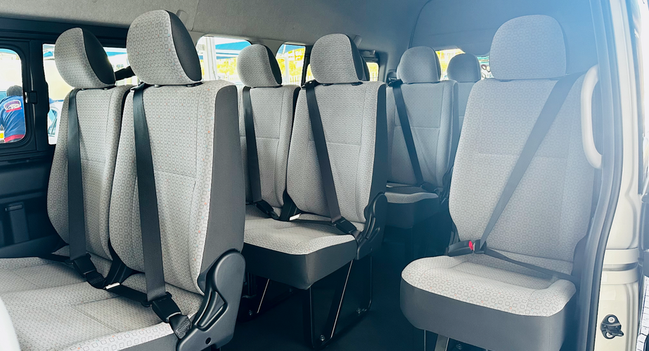 namibie_bus_interieur_stoelen_namibie_034