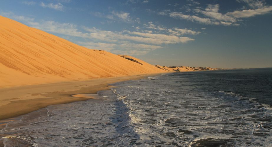 namibie_duinen_oceaan_kustlijn_skeletkust_002