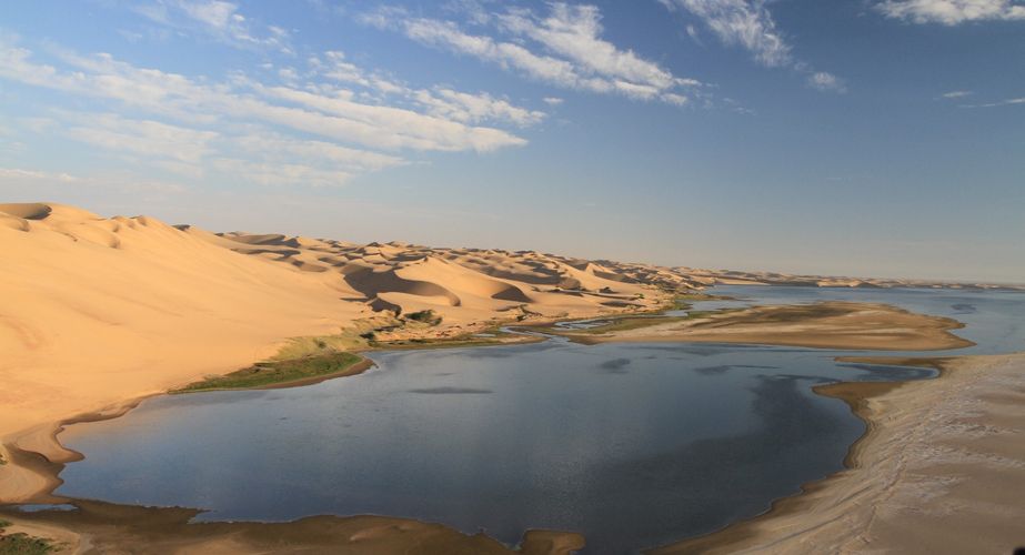 namibie_woestijn_duinen_water_sandwich_harbour_017