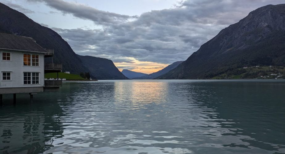 noordkaap_fjord_landschap_zonsondergang_fj_rland_020