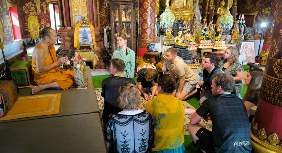 wat chedi man thailand gids feb 2024 2 wat chedi man thailand gids feb 2024 2