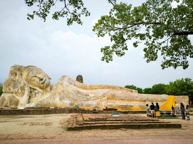 Wat Lokayasutharam