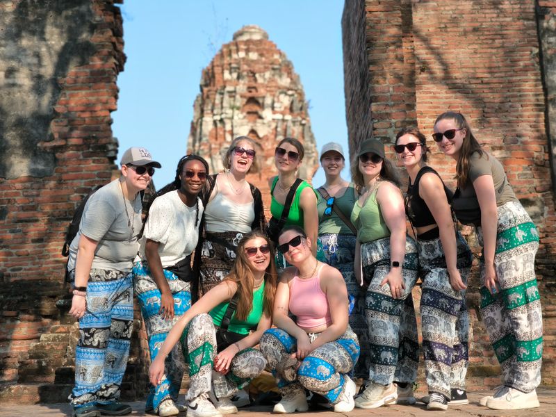 Thailand groepsreis groepsfoto Ayutthaya